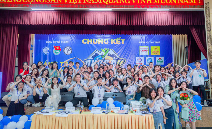 CHUNG KẾT CUỘC THI DƯỢC SV 2023 – HÀNH TRÌNH CHINH PHỤC ĐỈNH TRI THỨC